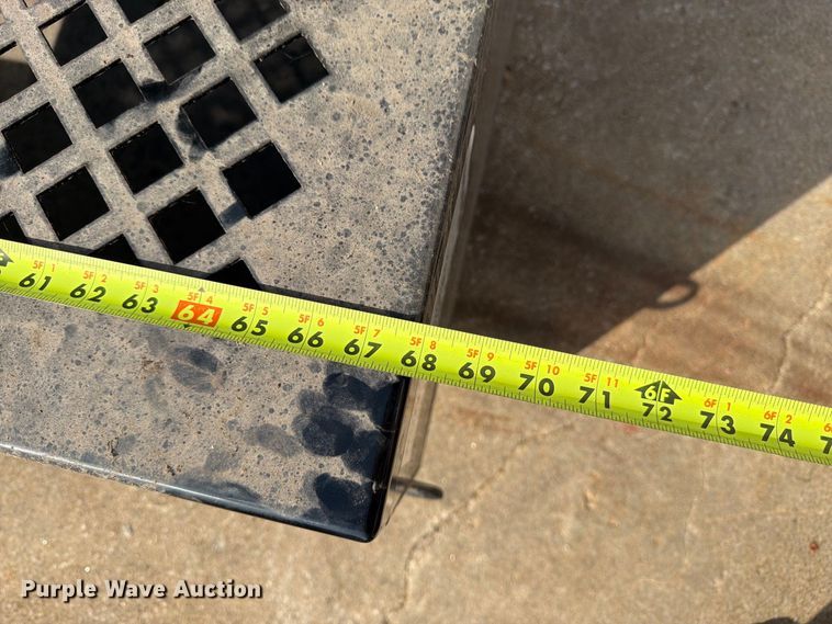 image for item FK3429 Tank Holder