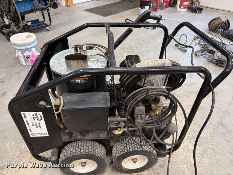 image for item FK3453 Mi-T-M HSE-2003-0MG10 pressure washer