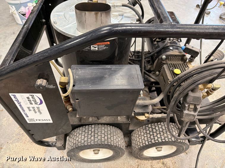 image for item FK3453 Mi-T-M HSE-2003-0MG10 pressure washer