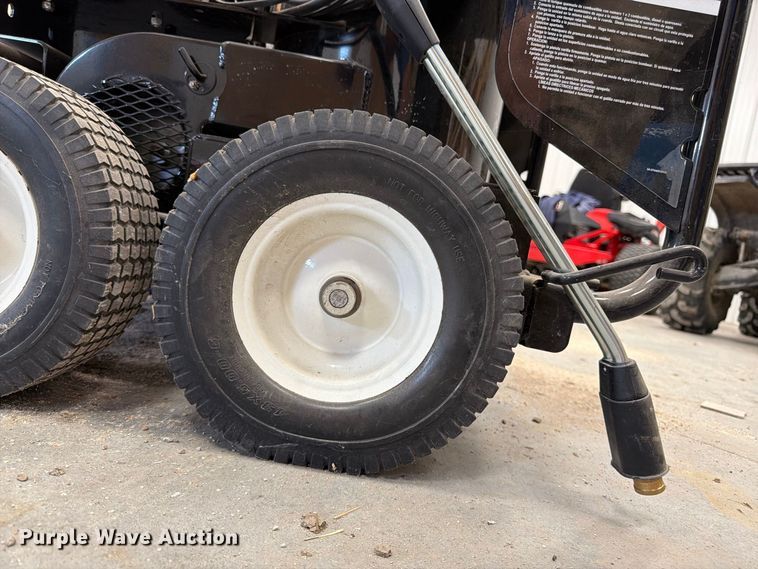 image for item FK3453 Mi-T-M HSE-2003-0MG10 pressure washer
