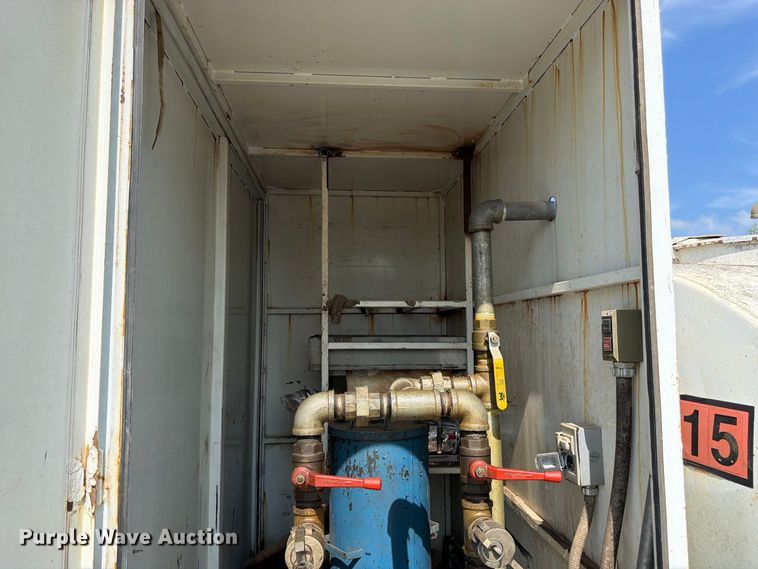 image for item FK3457 1998 Kiefer 500 tank trailer