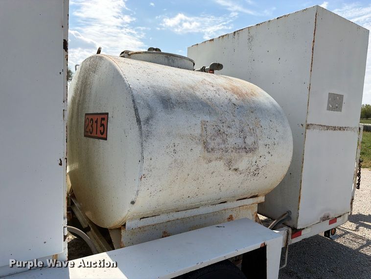 image for item FK3457 1998 Kiefer 500 tank trailer