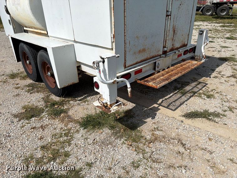 image for item FK3457 1998 Kiefer 500 tank trailer
