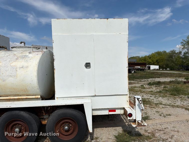 image for item FK3457 1998 Kiefer 500 tank trailer