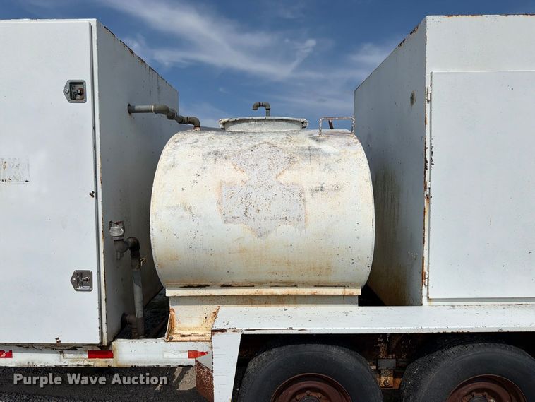 image for item FK3457 1998 Kiefer 500 tank trailer