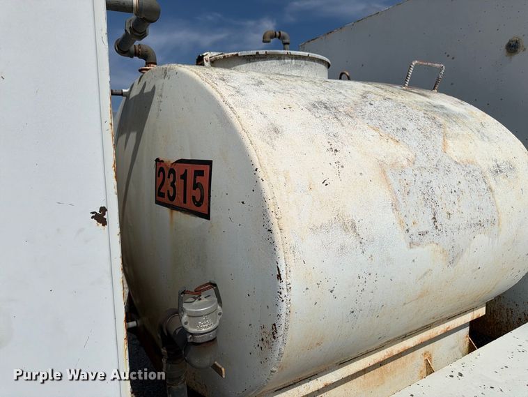 image for item FK3457 1998 Kiefer 500 tank trailer