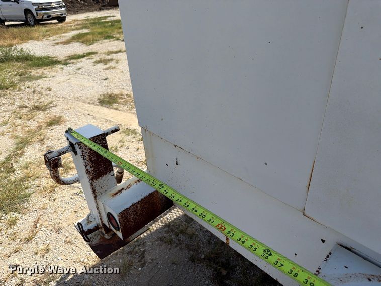 image for item FK3457 1998 Kiefer 500 tank trailer