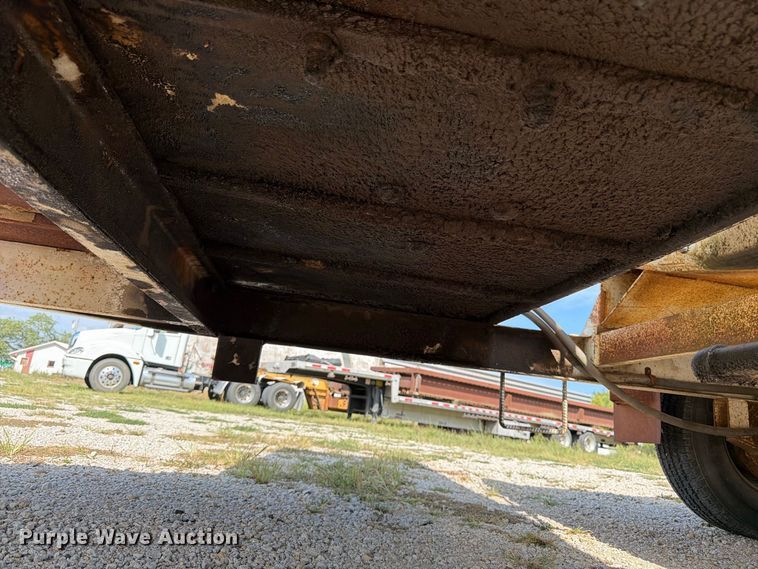 image for item FK3457 1998 Kiefer 500 tank trailer
