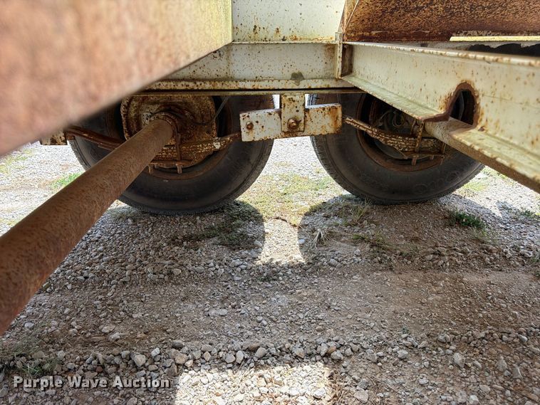 image for item FK3457 1998 Kiefer 500 tank trailer
