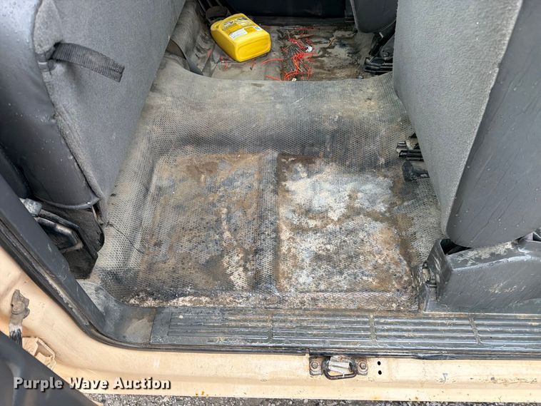 image for item FK3458 2004 Chevrolet Silverado Ext. Cab pickup truck