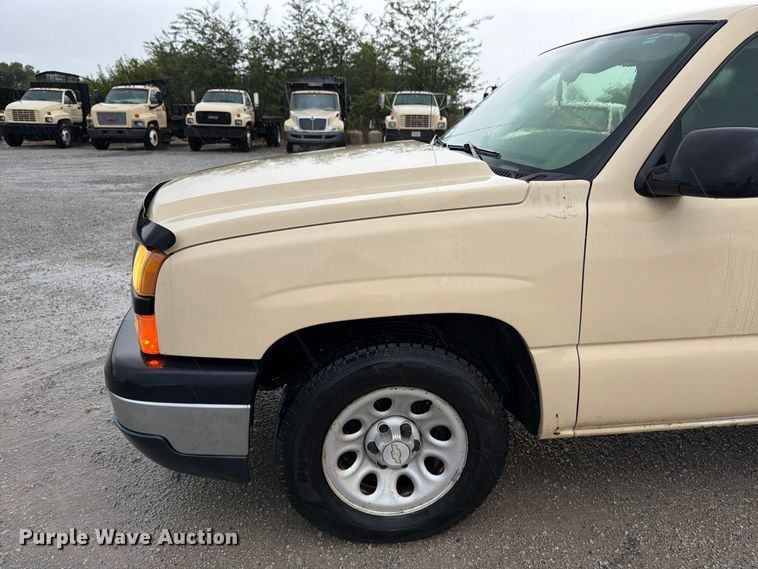 image for item FK3459 2007 Chevrolet Silverado 1500 Ext. Cab pickup truck