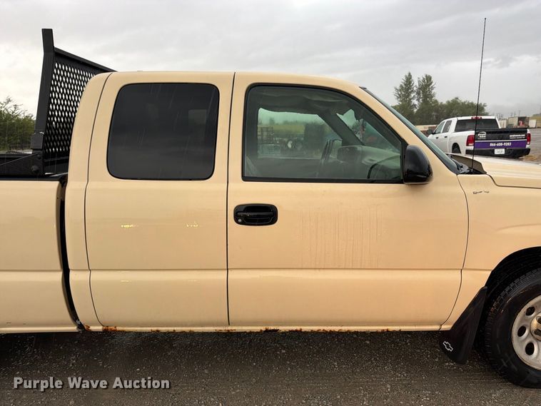 image for item FK3459 2007 Chevrolet Silverado 1500 Ext. Cab pickup truck