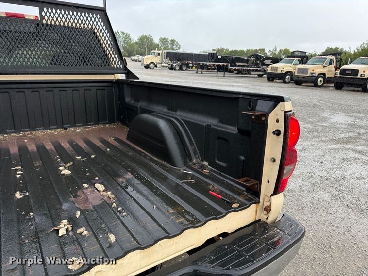 image for item FK3459 2007 Chevrolet Silverado 1500 Ext. Cab pickup truck
