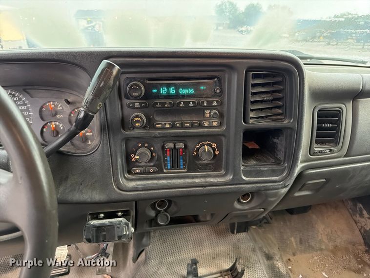 image for item FK3459 2007 Chevrolet Silverado 1500 Ext. Cab pickup truck