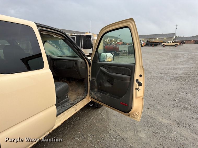 image for item FK3459 2007 Chevrolet Silverado 1500 Ext. Cab pickup truck