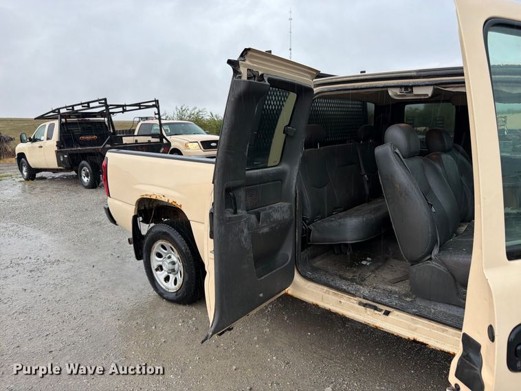 image for item FK3459 2007 Chevrolet Silverado 1500 Ext. Cab pickup truck