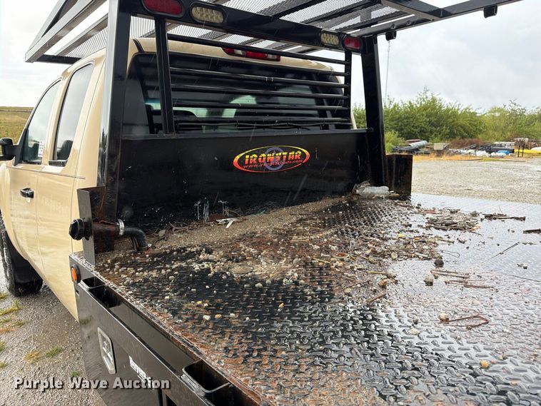 image for item FK3460 2008 Chevrolet Silverado 2500HD Ext. Cab flatbed pickup truck