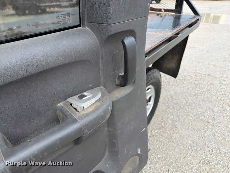image for item FK3460 2008 Chevrolet Silverado 2500HD Ext. Cab flatbed pickup truck