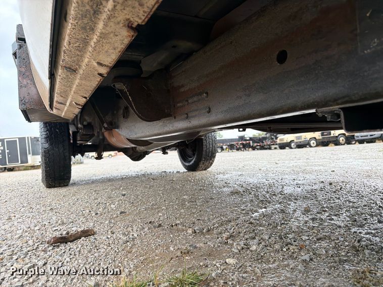 image for item FK3460 2008 Chevrolet Silverado 2500HD Ext. Cab flatbed pickup truck