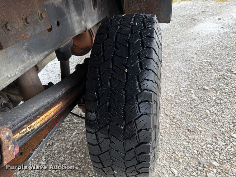 image for item FK3460 2008 Chevrolet Silverado 2500HD Ext. Cab flatbed pickup truck
