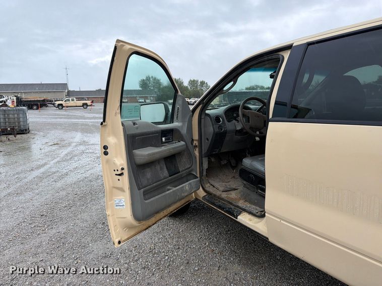 image for item FK3461 2006 Ford F150 Crew Cab pickup truck