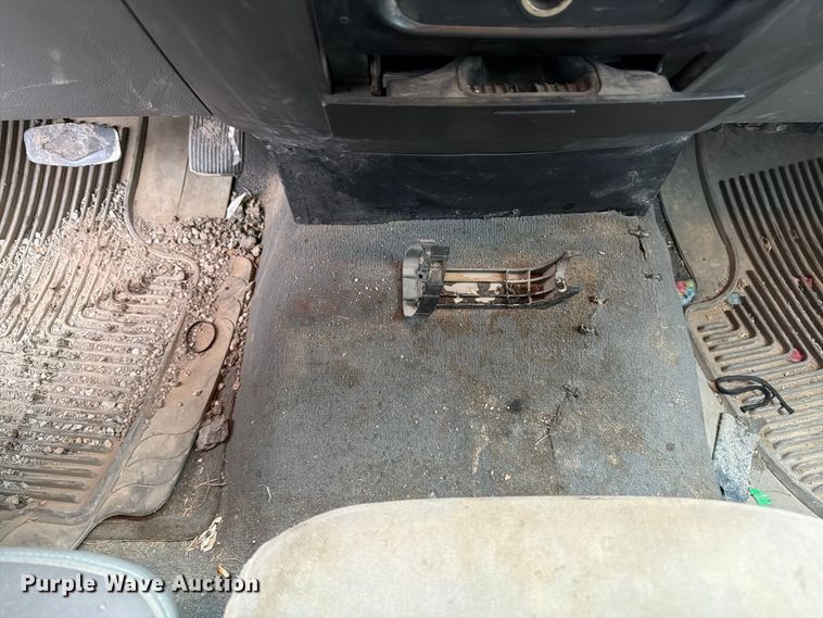 image for item FK3461 2006 Ford F150 Crew Cab pickup truck