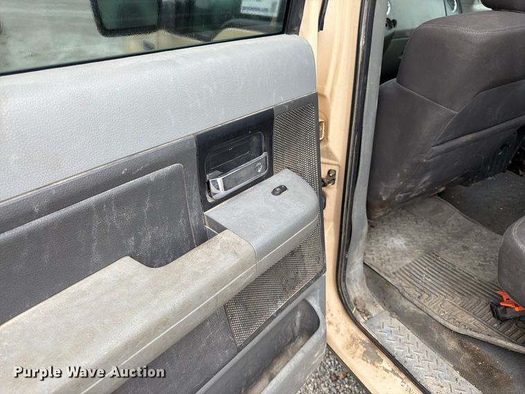 image for item FK3461 2006 Ford F150 Crew Cab pickup truck