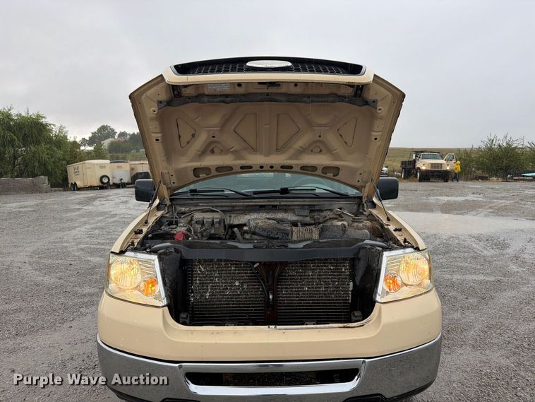 image for item FK3461 2006 Ford F150 Crew Cab pickup truck