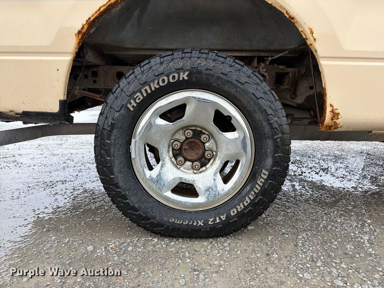 image for item FK3461 2006 Ford F150 Crew Cab pickup truck