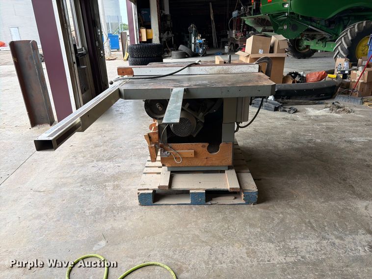 image for item FK3612 2002 Invicta Delta 36789 table saw