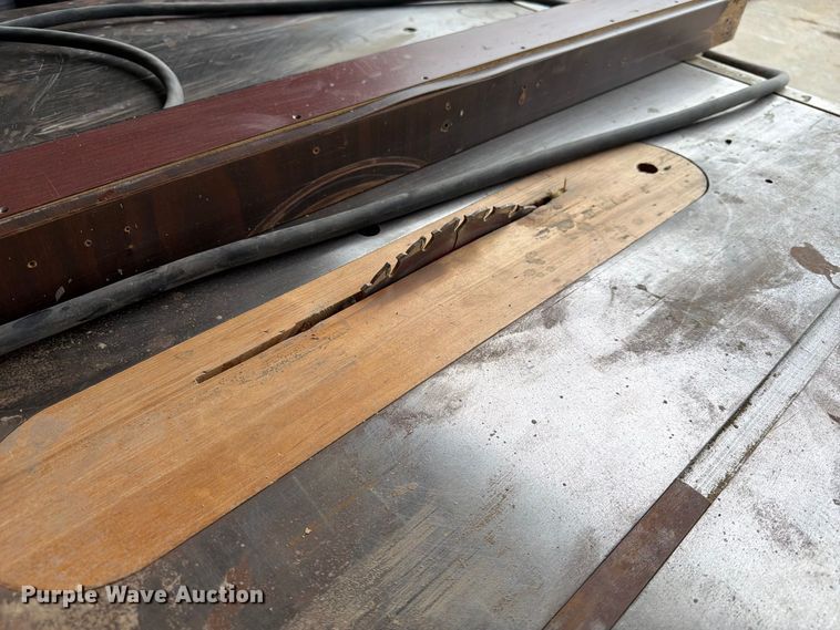 image for item FK3612 2002 Invicta Delta 36789 table saw