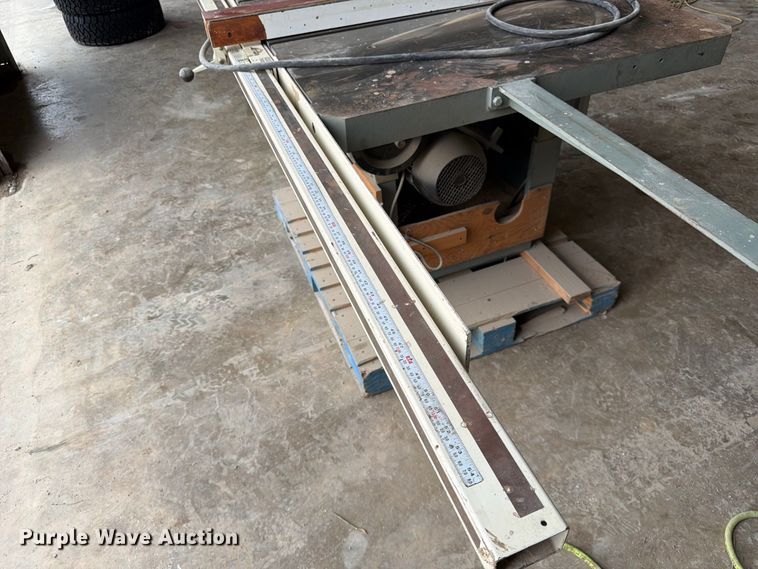 image for item FK3612 2002 Invicta Delta 36789 table saw