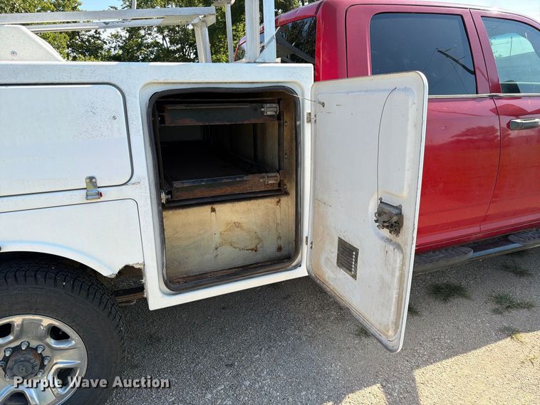 image for item FK3626 2014 RAM 3500 utility bed pickup truck