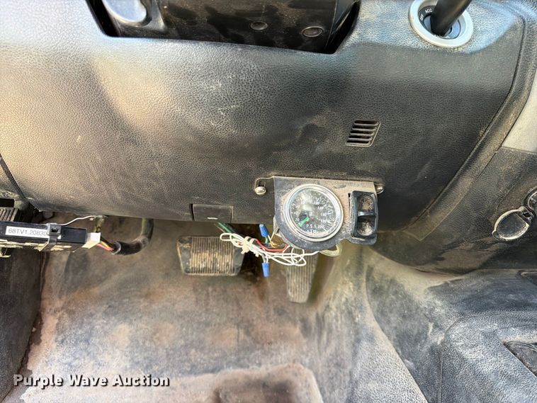 image for item FK3626 2014 RAM 3500 utility bed pickup truck