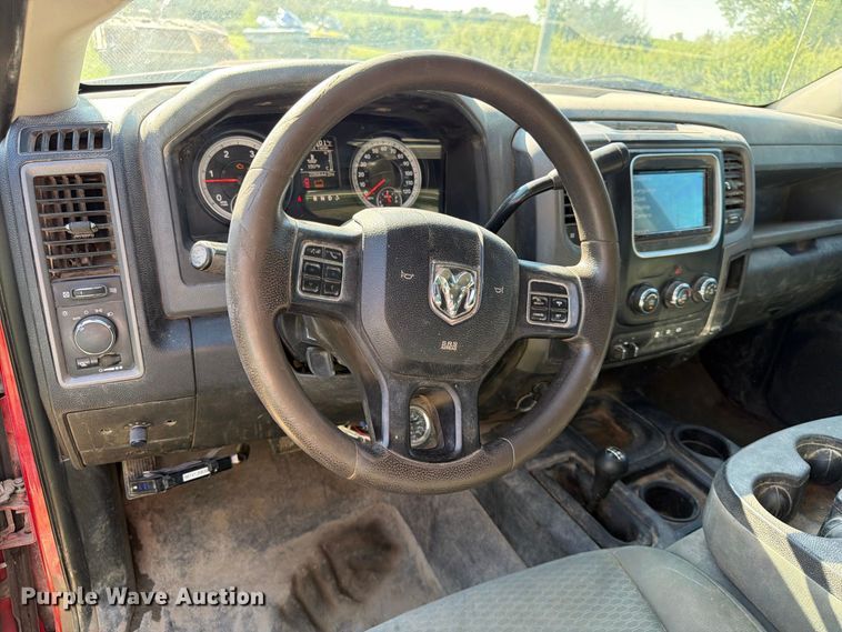 image for item FK3626 2014 RAM 3500 utility bed pickup truck