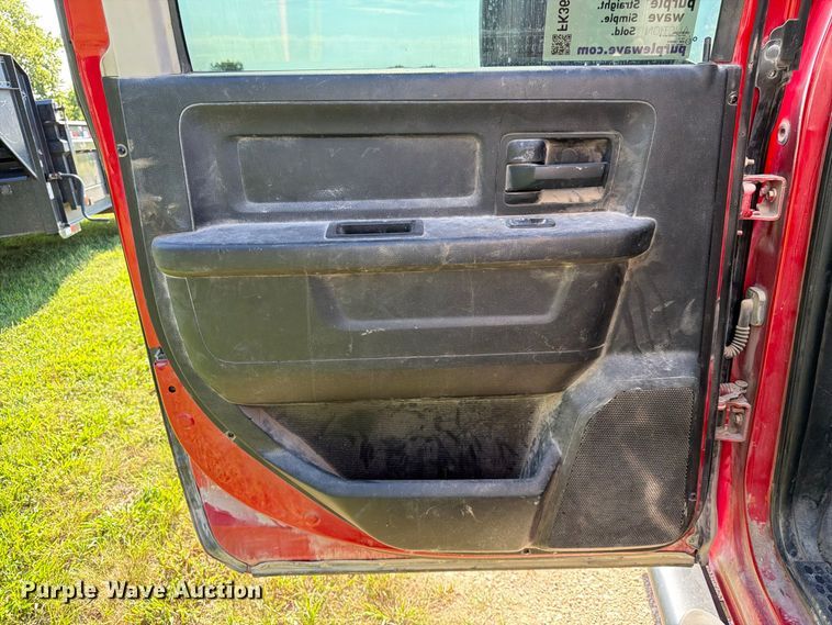 image for item FK3626 2014 RAM 3500 utility bed pickup truck