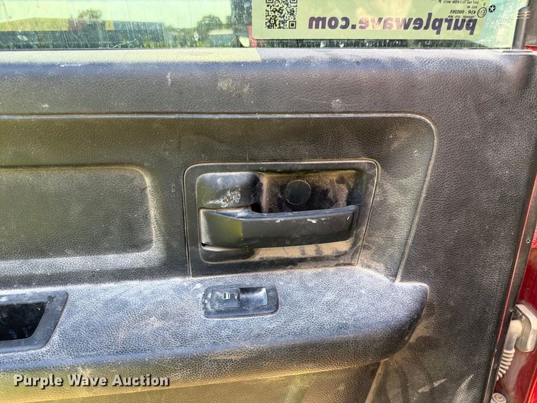 image for item FK3626 2014 RAM 3500 utility bed pickup truck