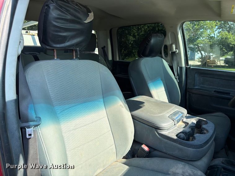 image for item FK3626 2014 RAM 3500 utility bed pickup truck