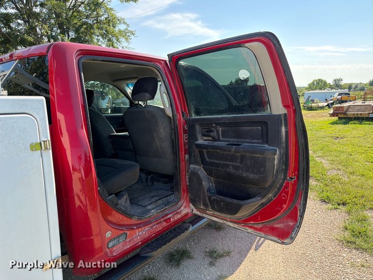 image for item FK3626 2014 RAM 3500 utility bed pickup truck