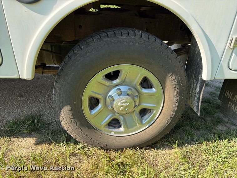 image for item FK3626 2014 RAM 3500 utility bed pickup truck