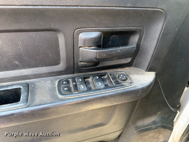 image for item FK3646 2014 RAM 4500 Crew Cab truck cab and chassis