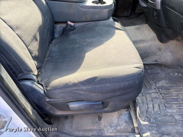 image for item FK3646 2014 RAM 4500 Crew Cab truck cab and chassis