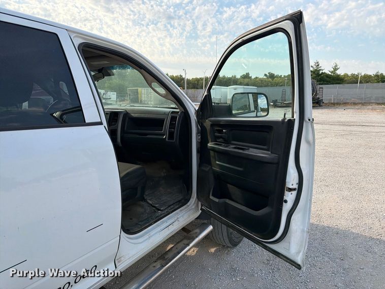 image for item FK3646 2014 RAM 4500 Crew Cab truck cab and chassis