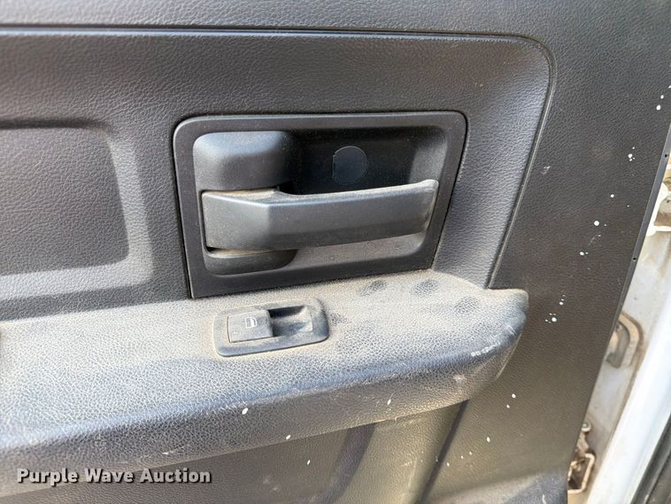 image for item FK3646 2014 RAM 4500 Crew Cab truck cab and chassis