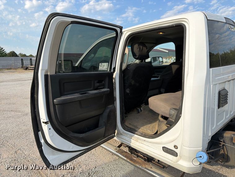 image for item FK3646 2014 RAM 4500 Crew Cab truck cab and chassis