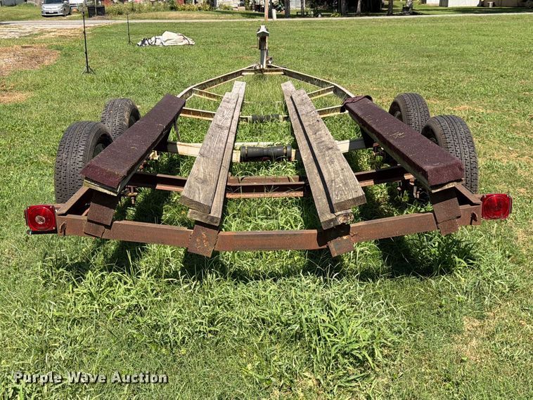 image for item FK3649 1985 Kingsway SC-21 boat trailer