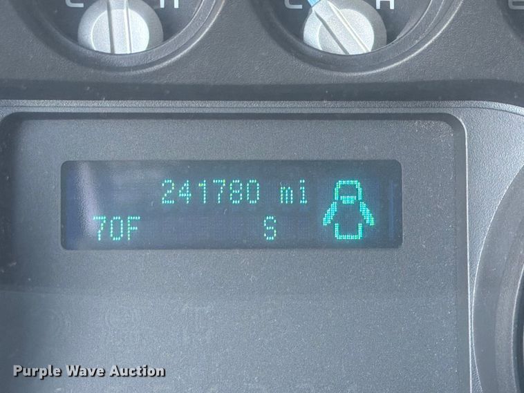 image for item FK3653 2013 Ford F250 Super Duty XL Ext. Cab pickup truck