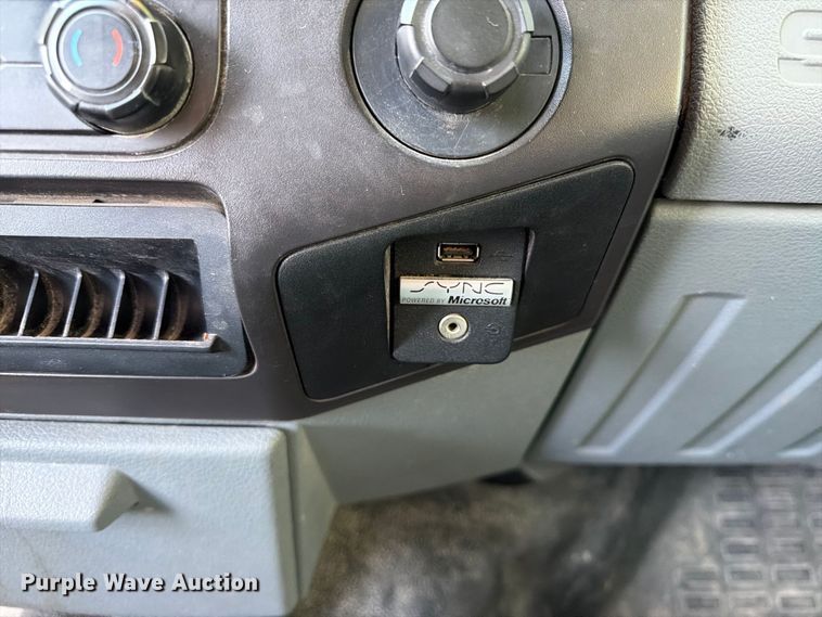 image for item FK3653 2013 Ford F250 Super Duty XL Ext. Cab pickup truck