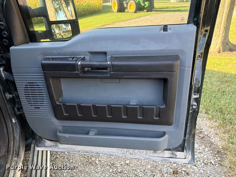 image for item FK3653 2013 Ford F250 Super Duty XL Ext. Cab pickup truck