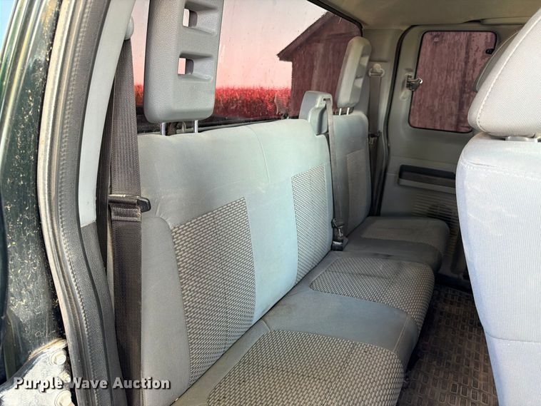 image for item FK3653 2013 Ford F250 Super Duty XL Ext. Cab pickup truck